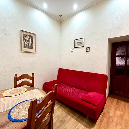 Apartment In The City Centre Lviv Bagian luar foto